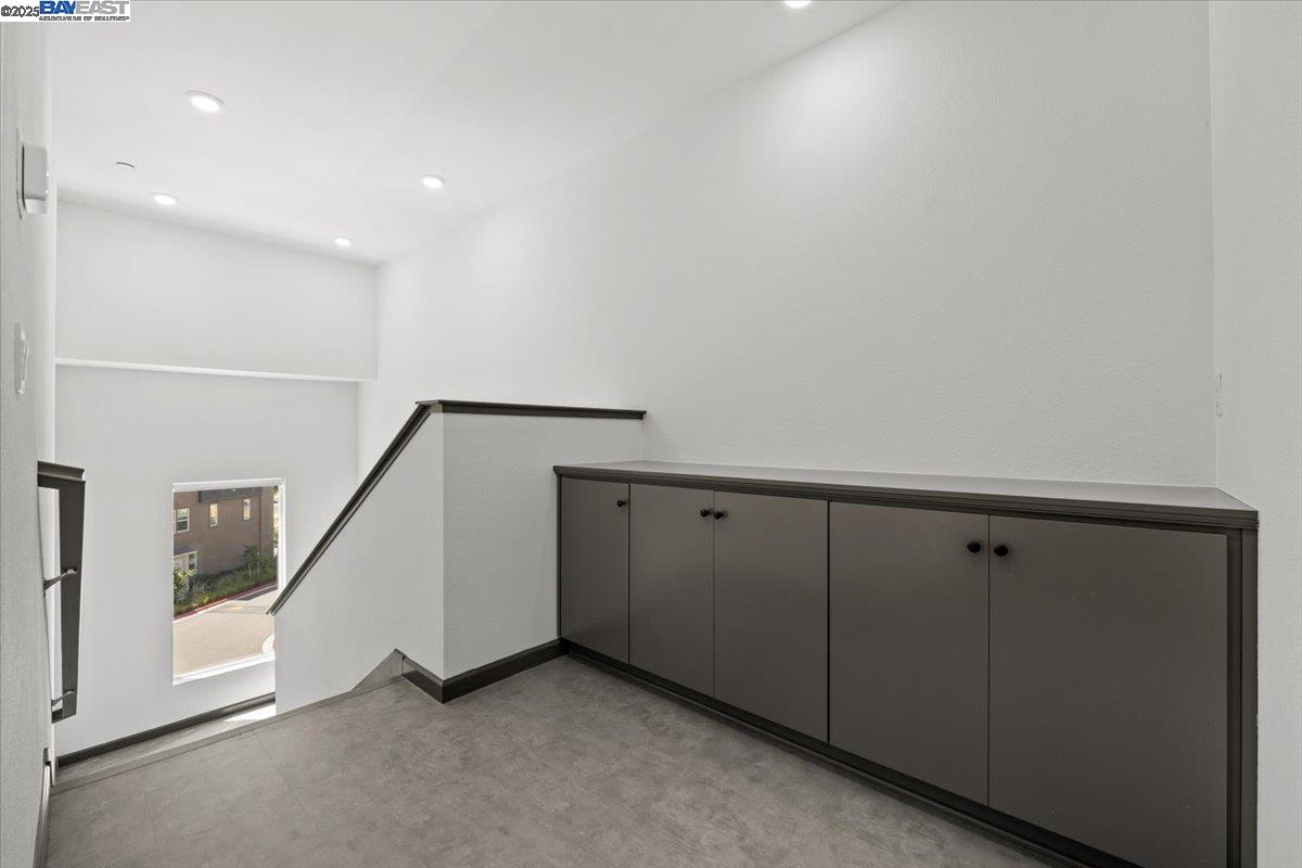 5483 Melissa Ln