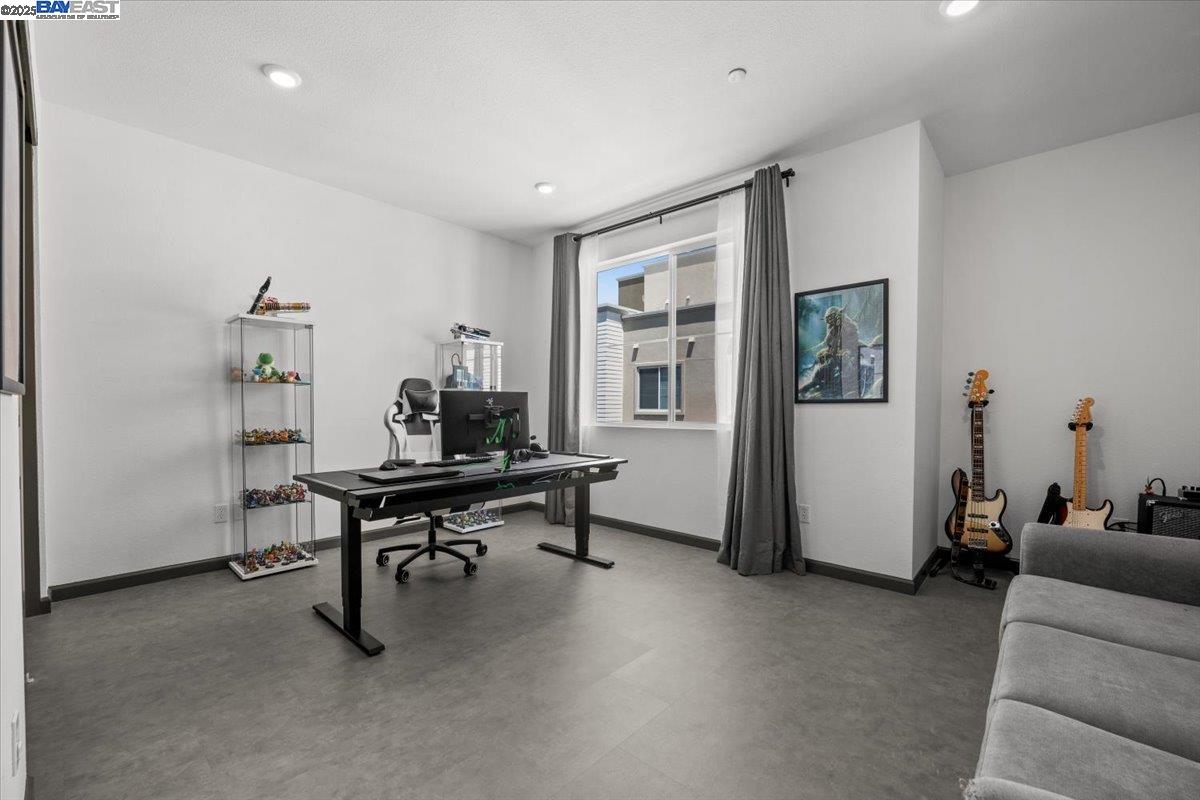 5483 Melissa Ln