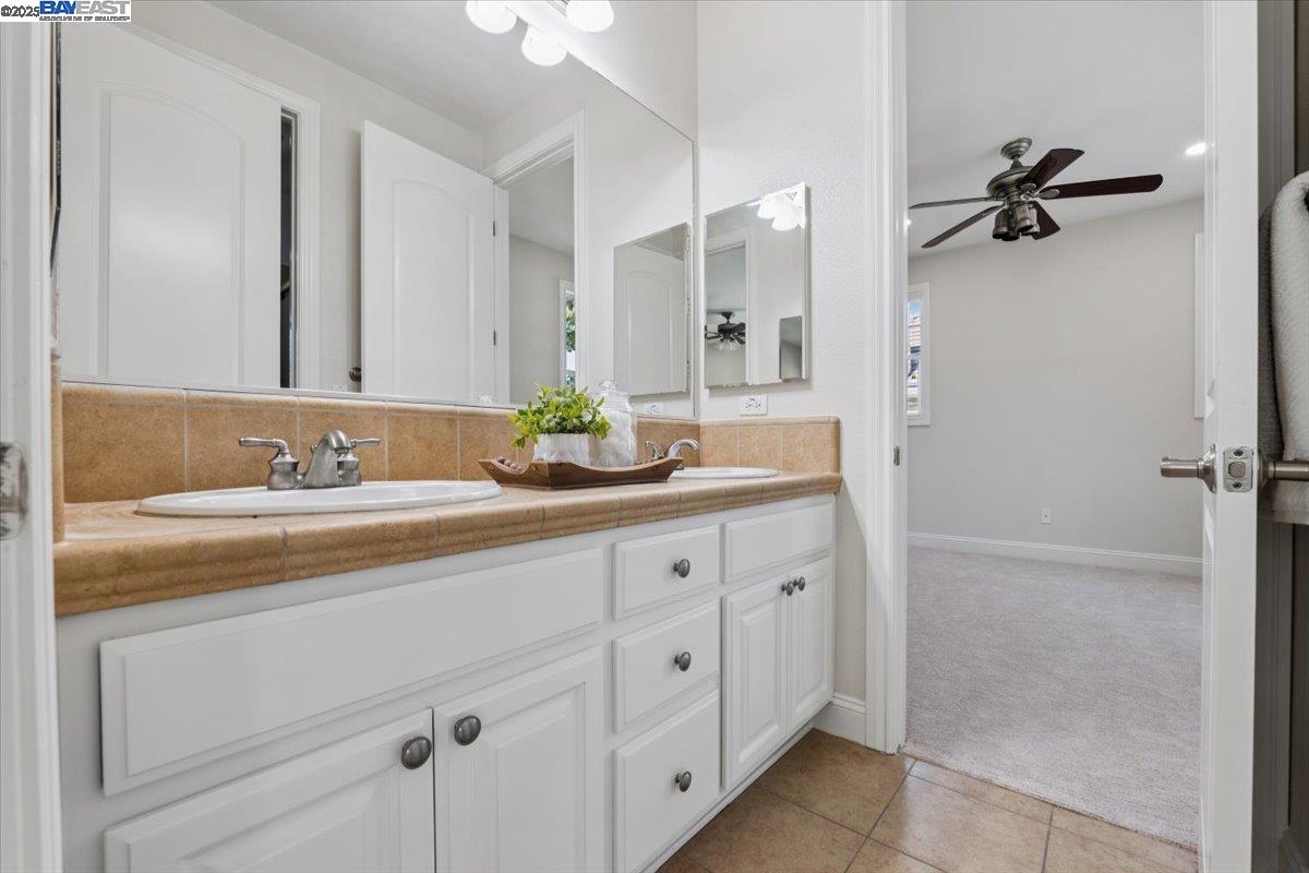 3565 Rimini Ln