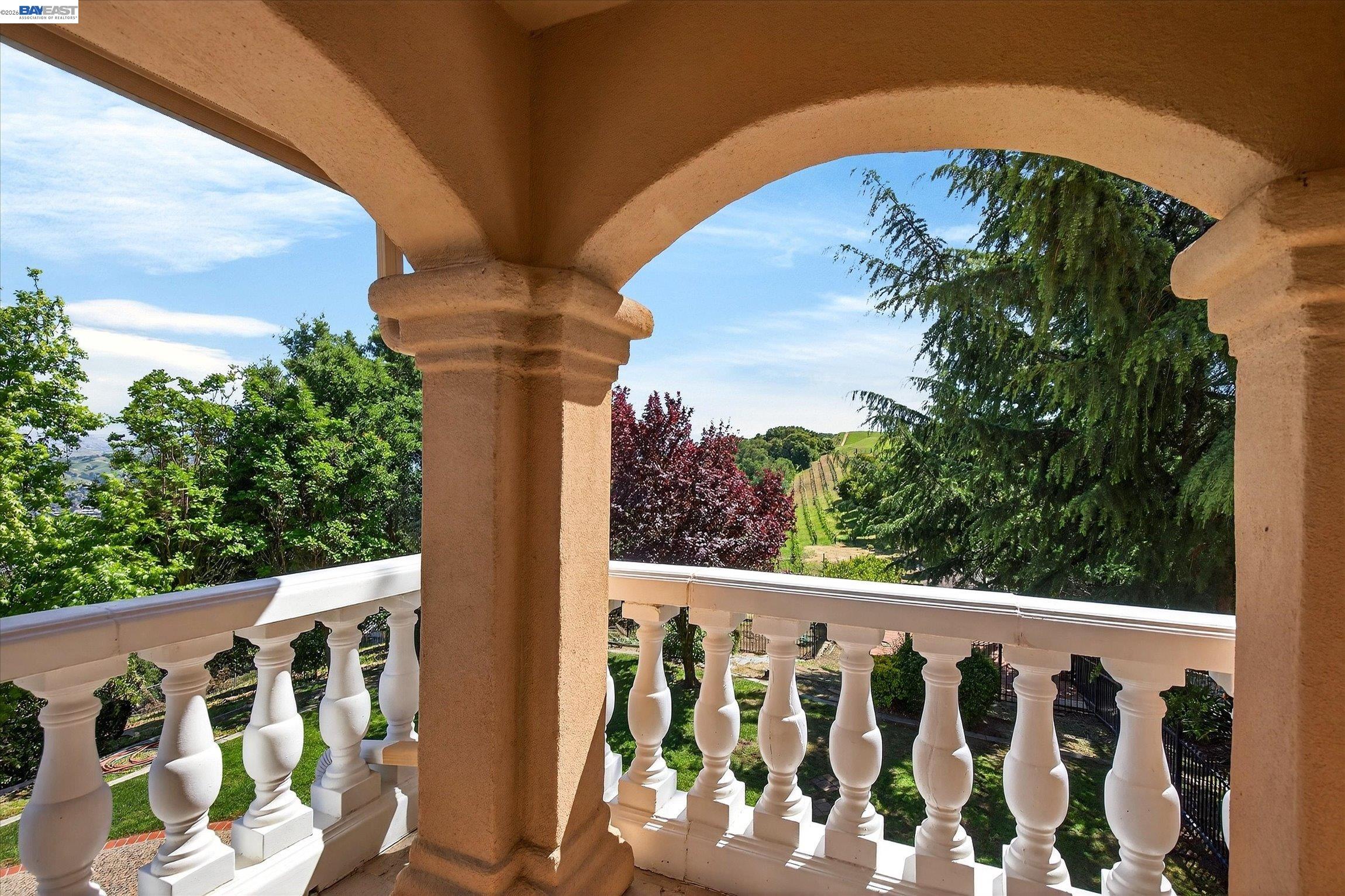 9500 Santos Ranch Rd