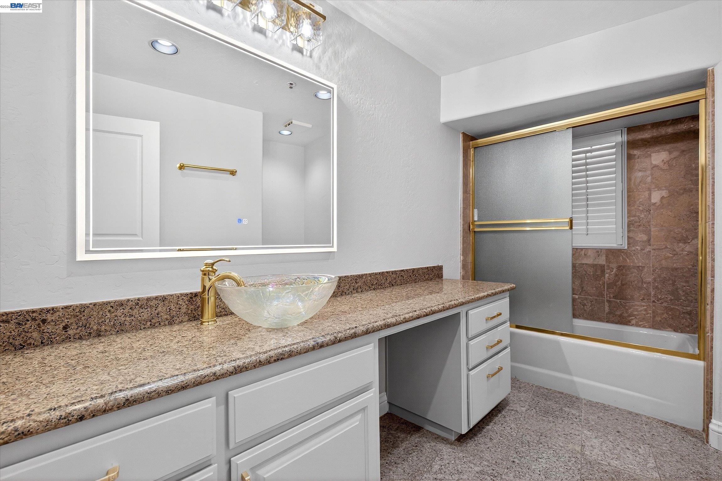 9500 Santos Ranch Rd