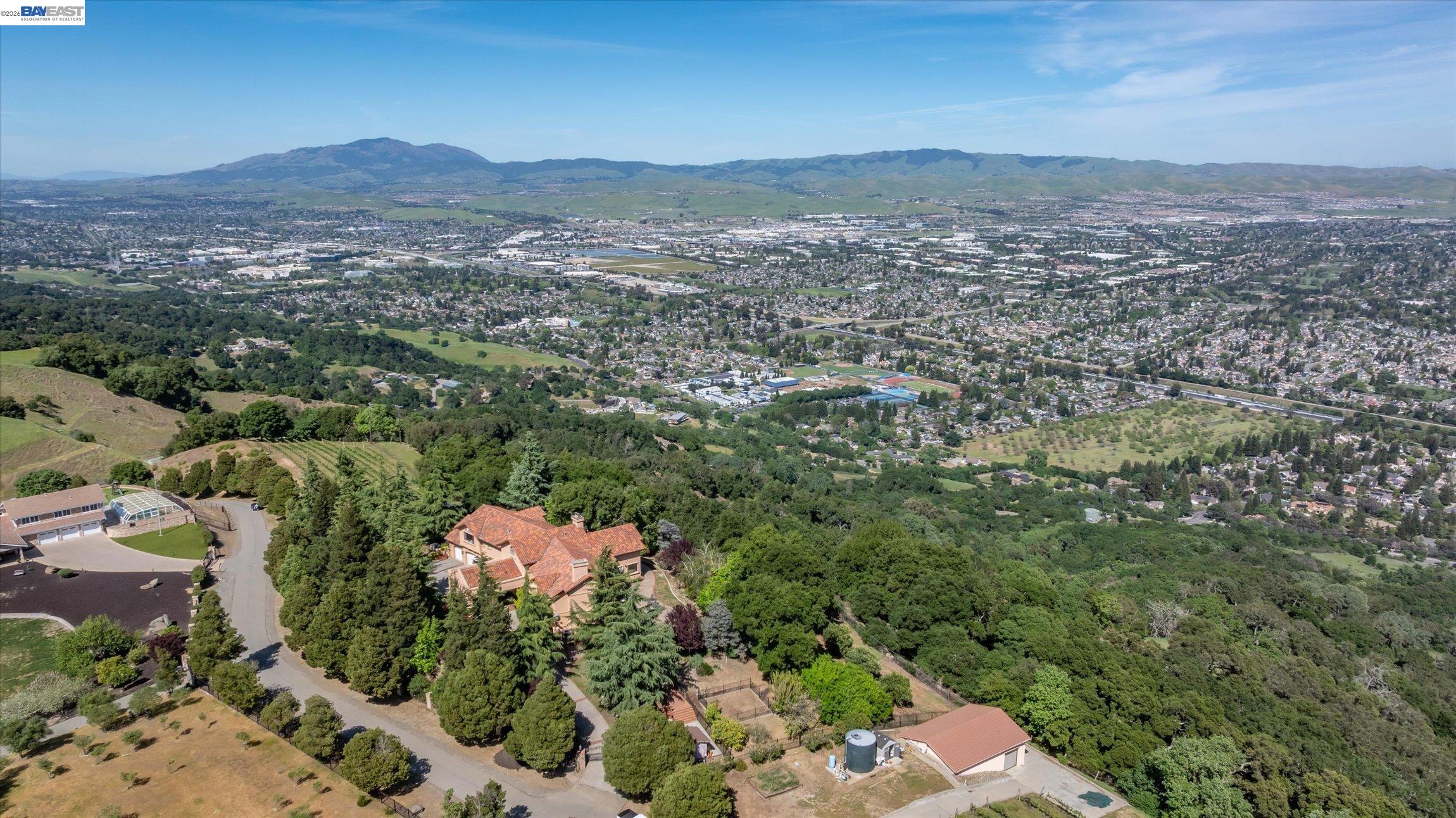 9500 Santos Ranch Rd