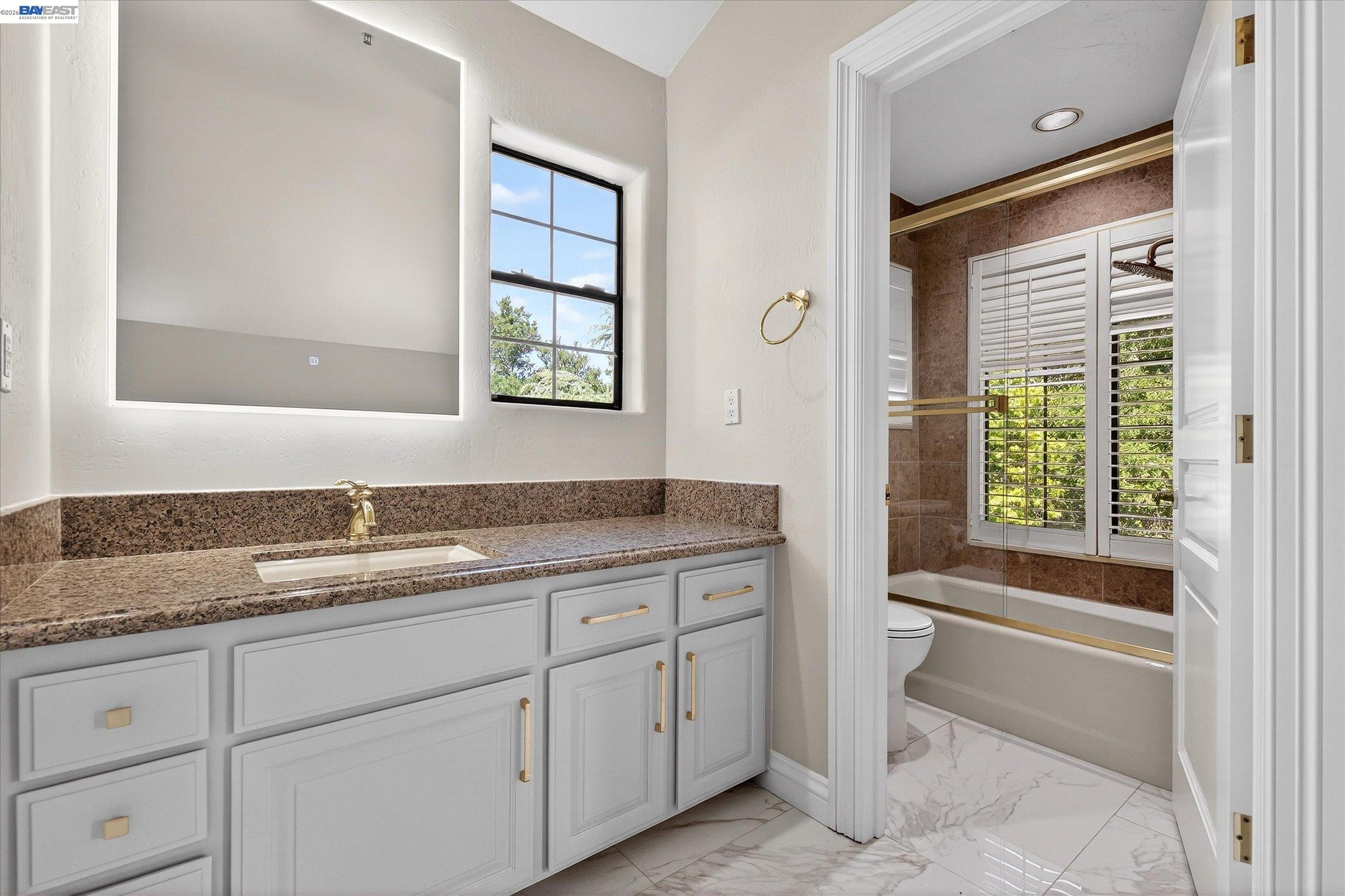 9500 Santos Ranch Rd