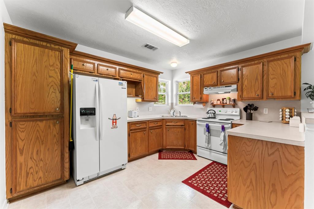 12907 Zion Road