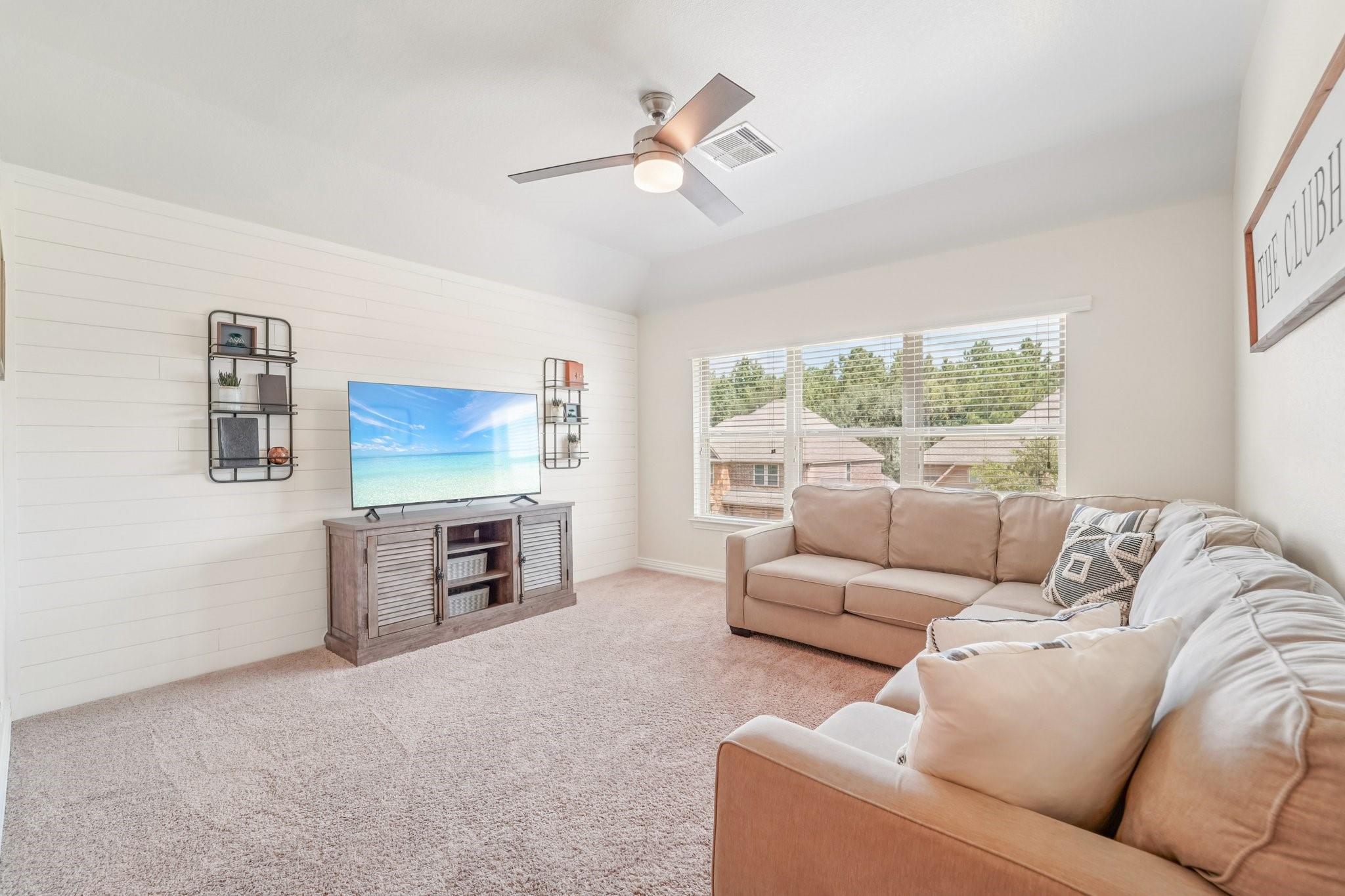 1041 Cedar Forest Drive