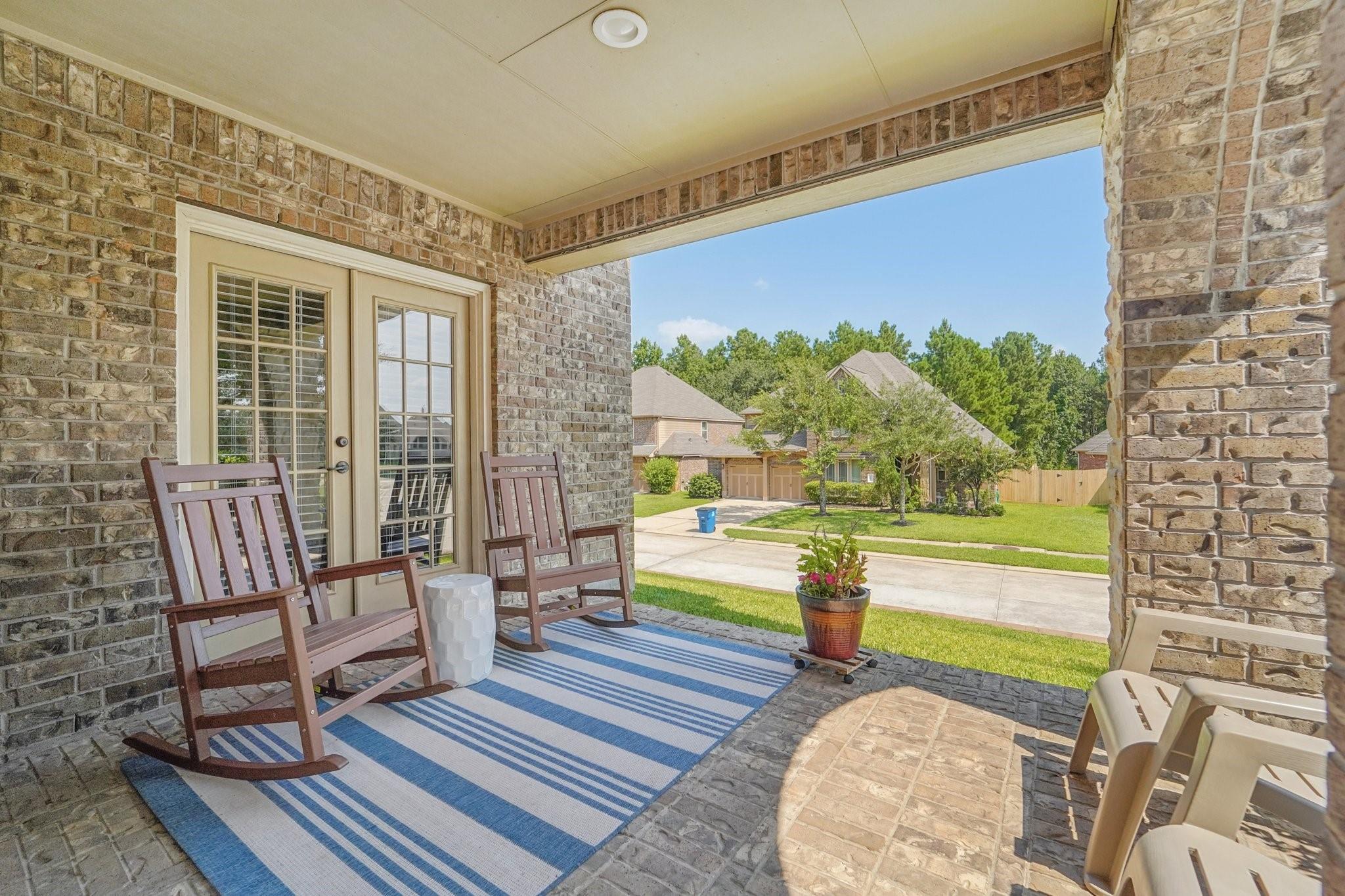 1041 Cedar Forest Drive