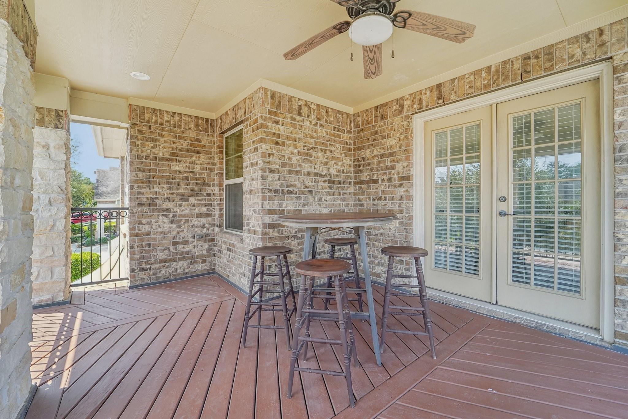 1041 Cedar Forest Drive