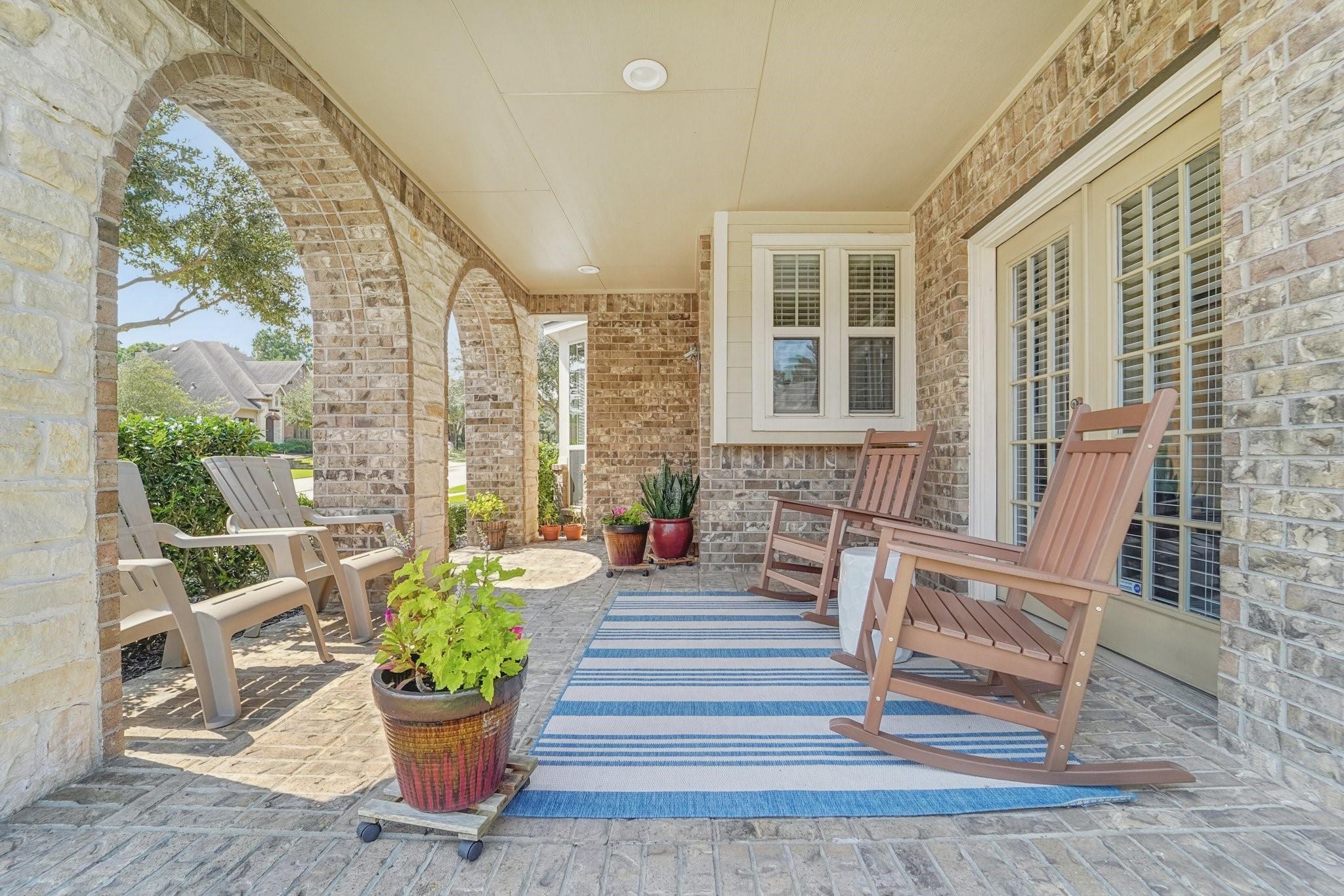 1041 Cedar Forest Drive