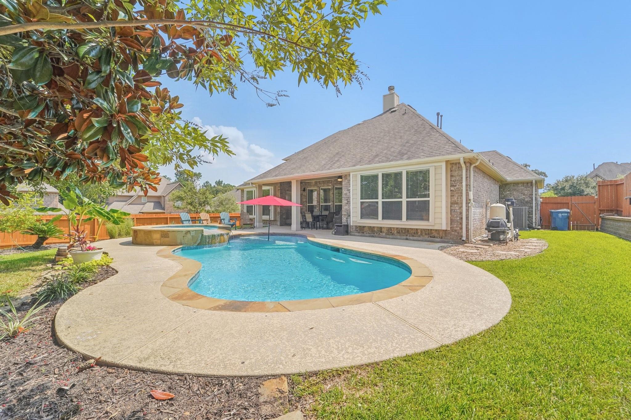 1041 Cedar Forest Drive