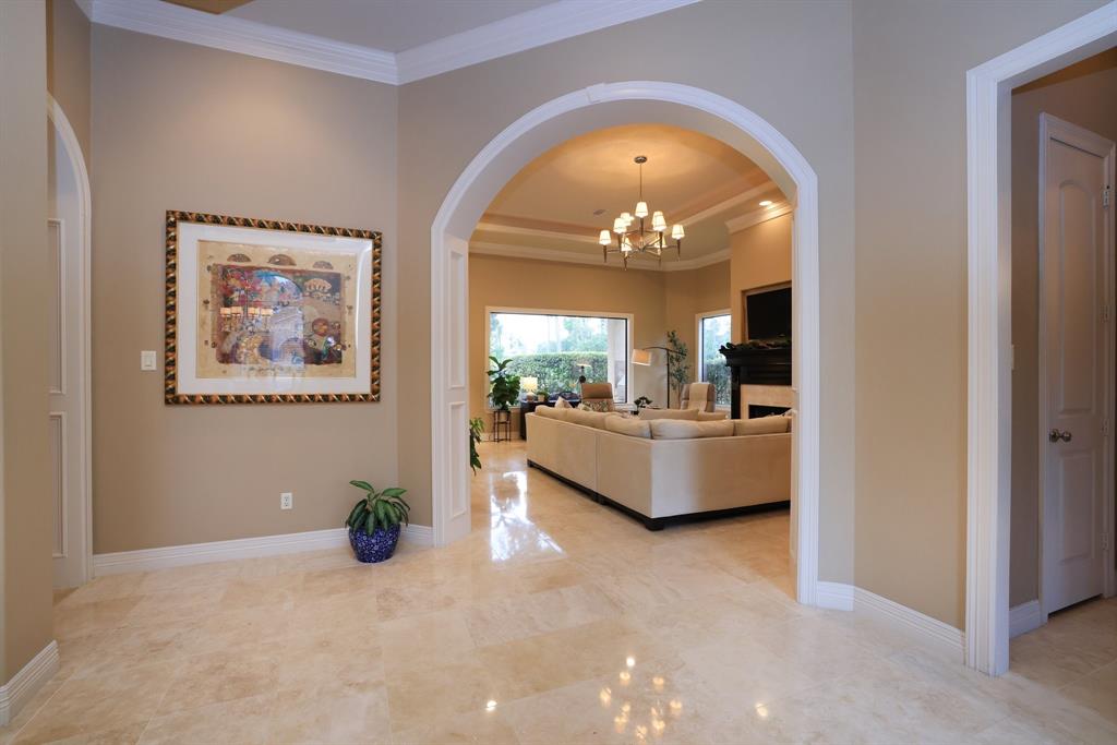 16114 Villa Fontana Way