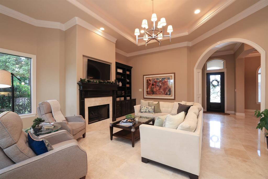 16114 Villa Fontana Way