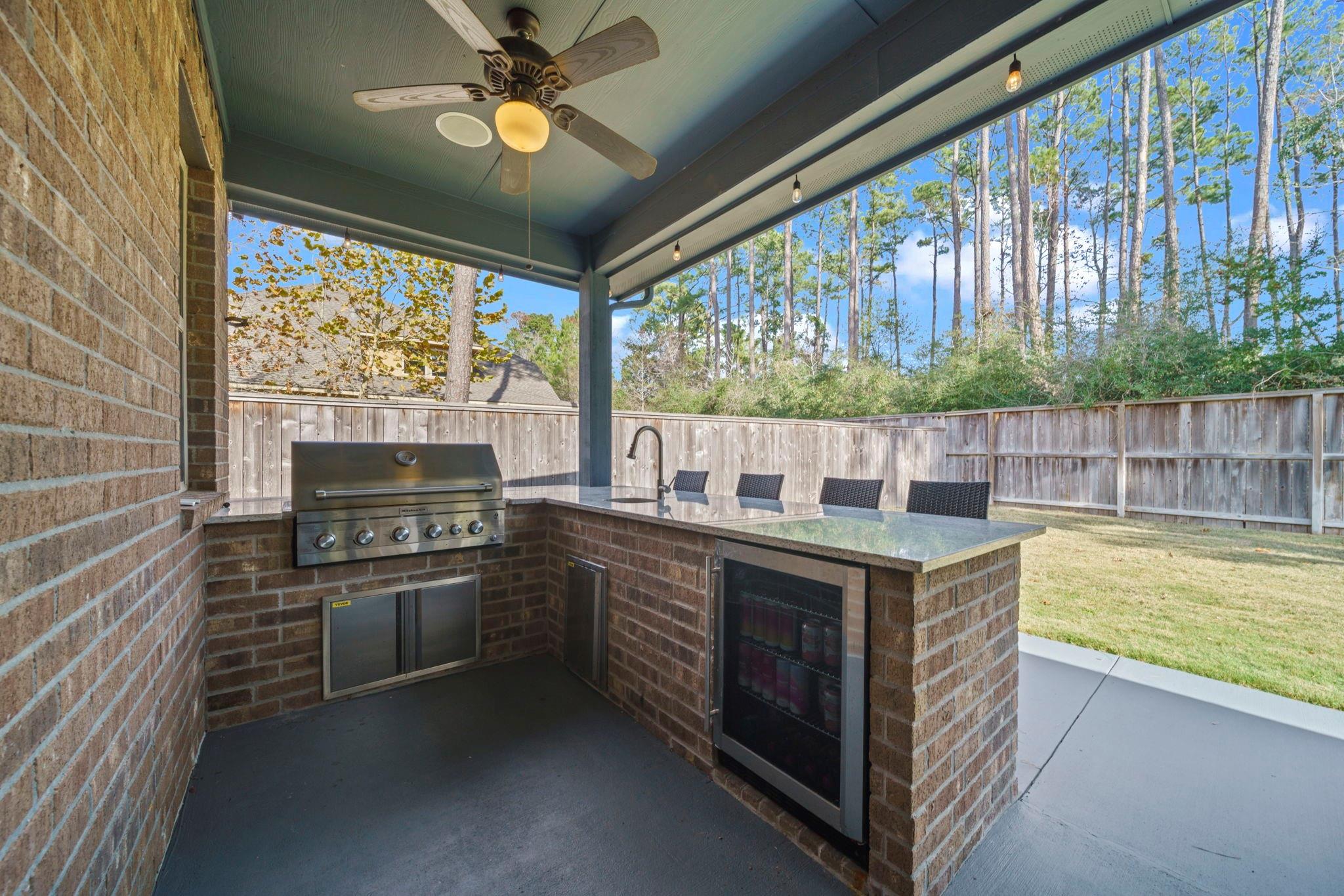 15 Inland Prairie Drive