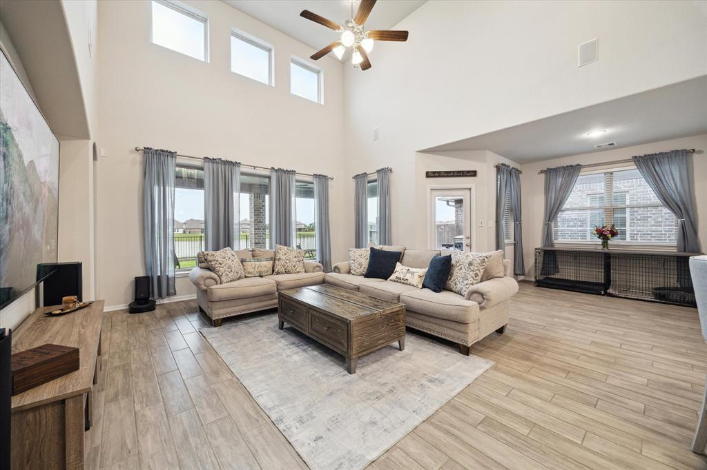14619 Sycamore Side Way
