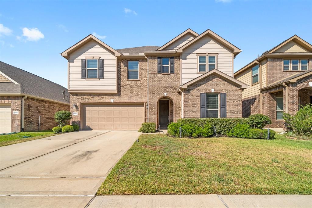 3952 Eagle Nest Lake Lane