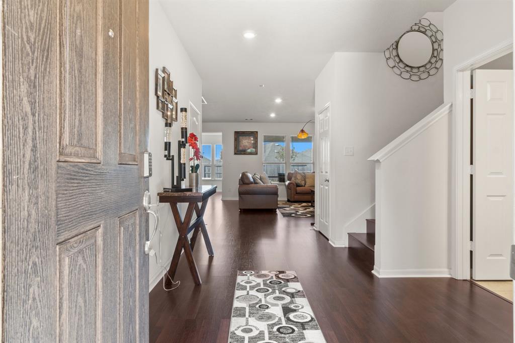 3952 Eagle Nest Lake Lane