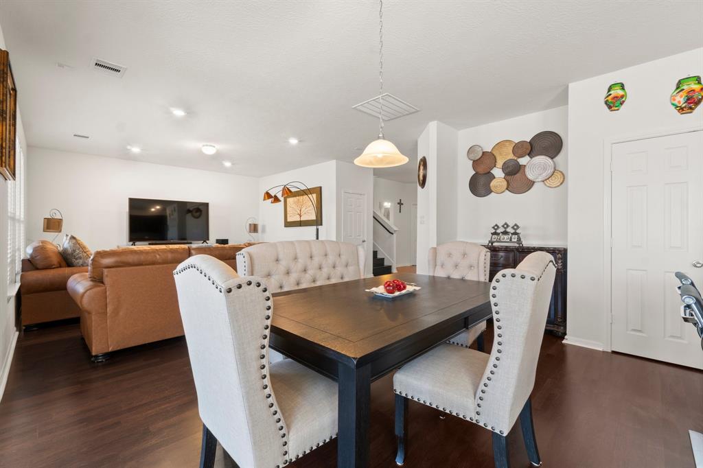 3952 Eagle Nest Lake Lane