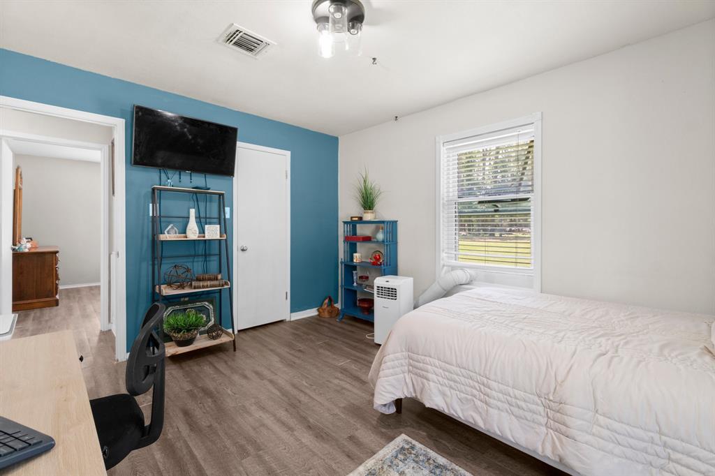 2499 Centerline Road