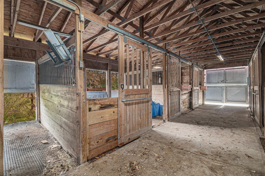 1521 Hamblen Road
