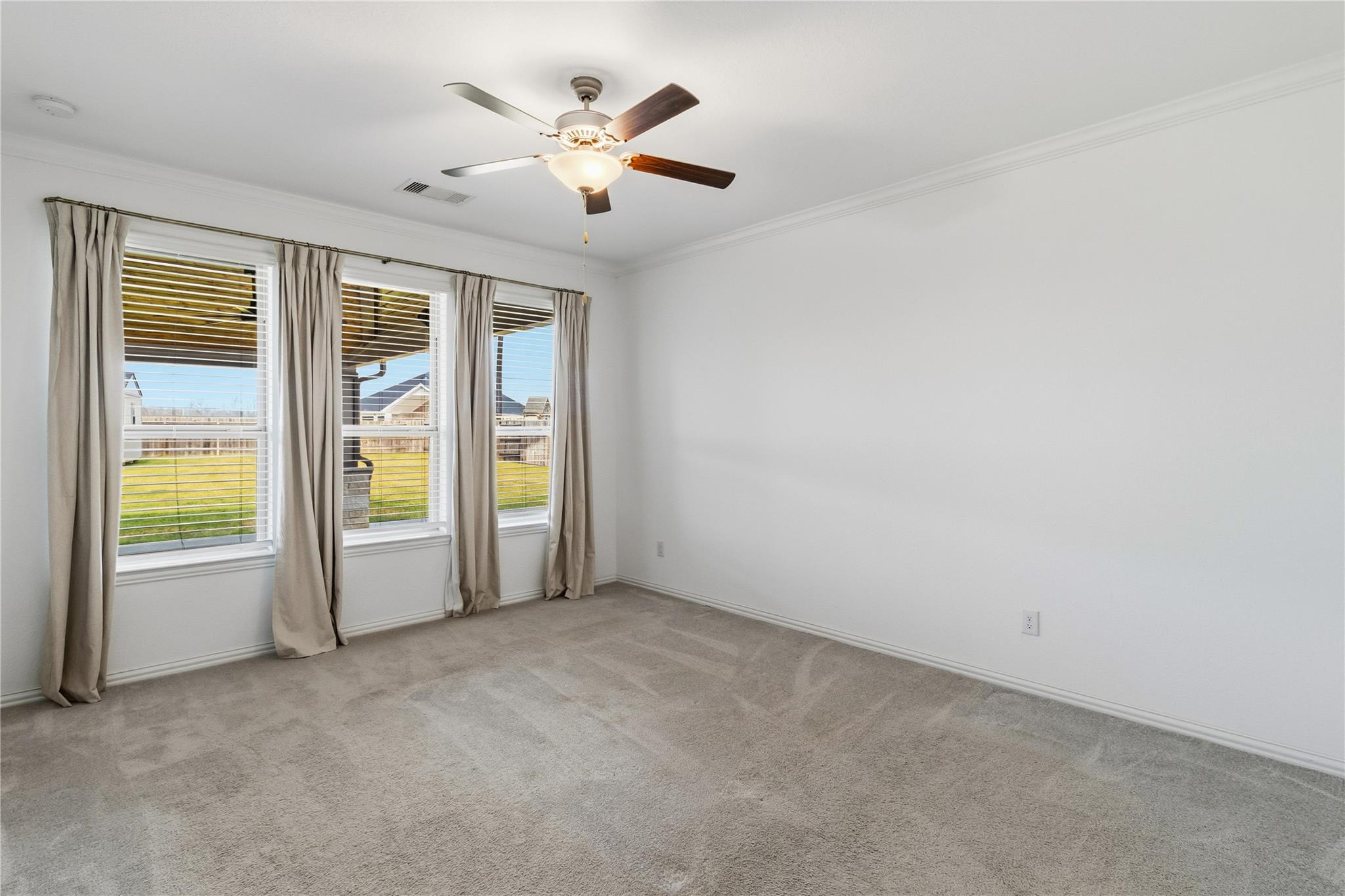 15003 Gulfstream Park Avenue