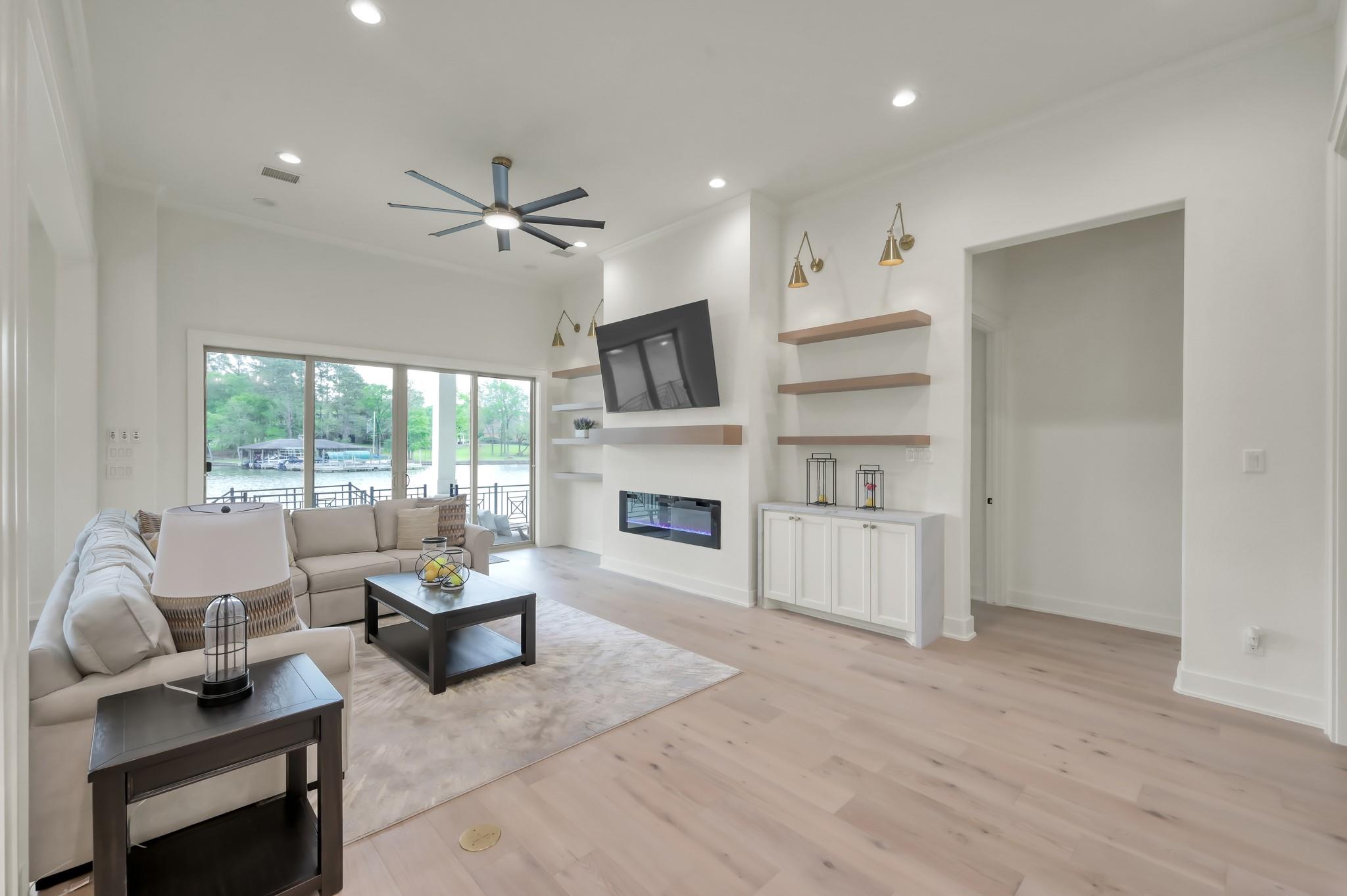 6859 Kingston Cove Lane