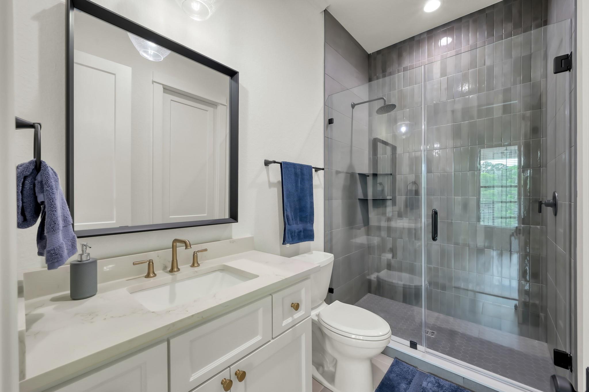 6859 Kingston Cove Lane