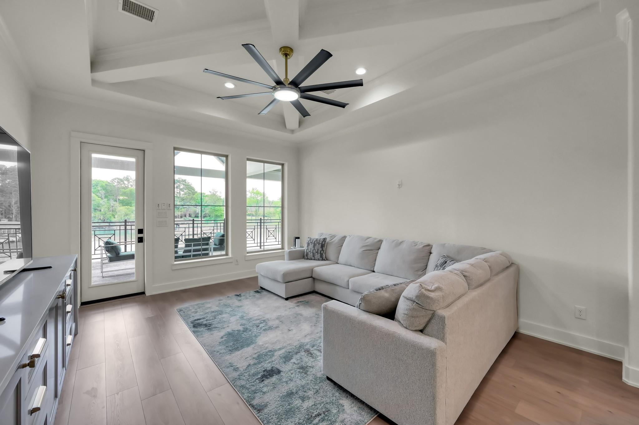 6859 Kingston Cove Lane