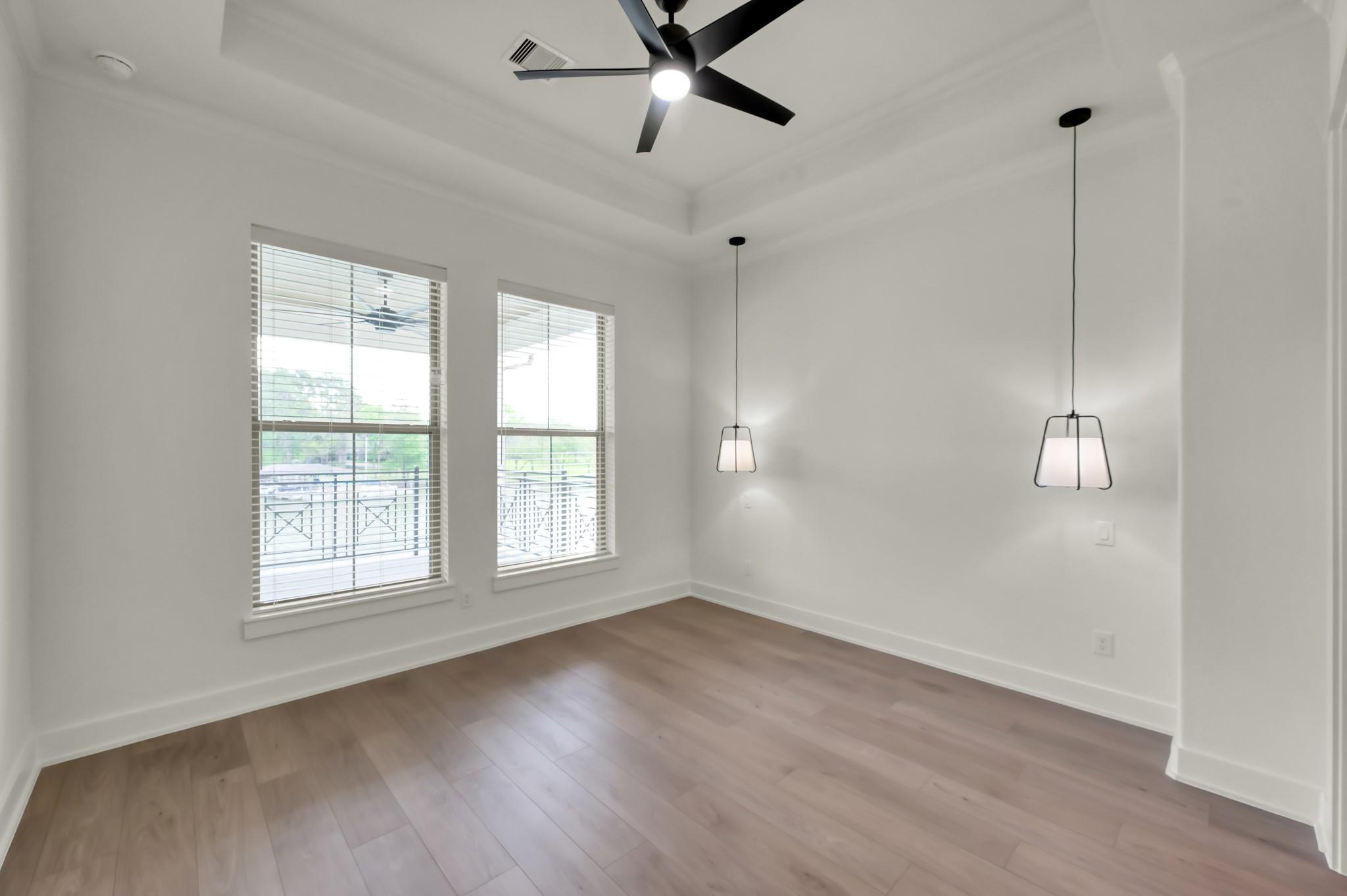 6859 Kingston Cove Lane