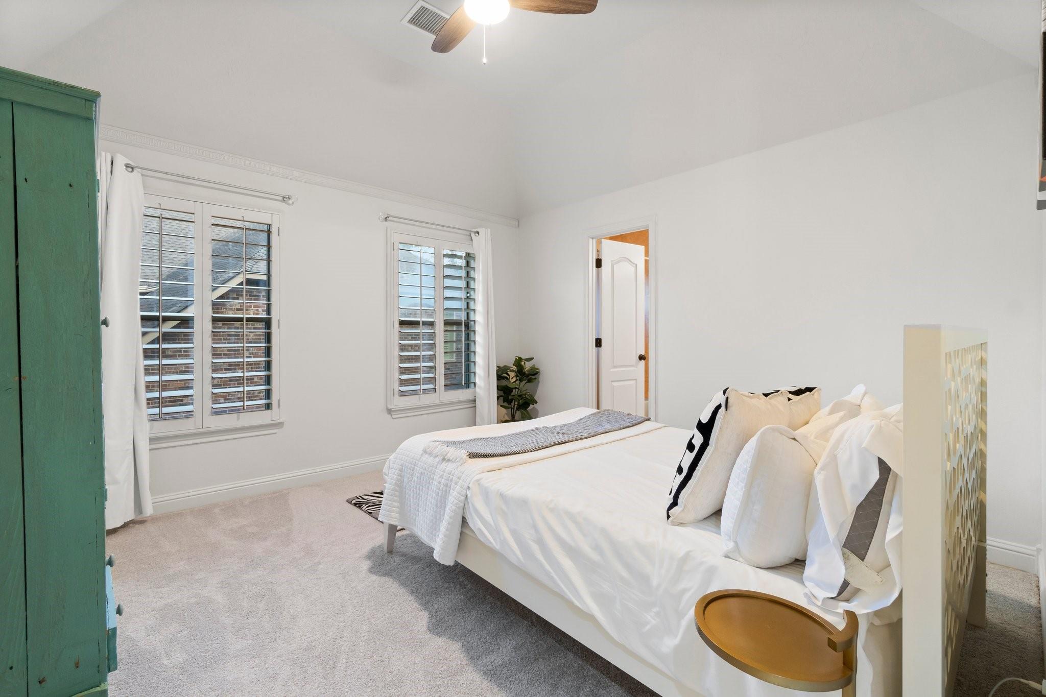 15 Bessdale Court