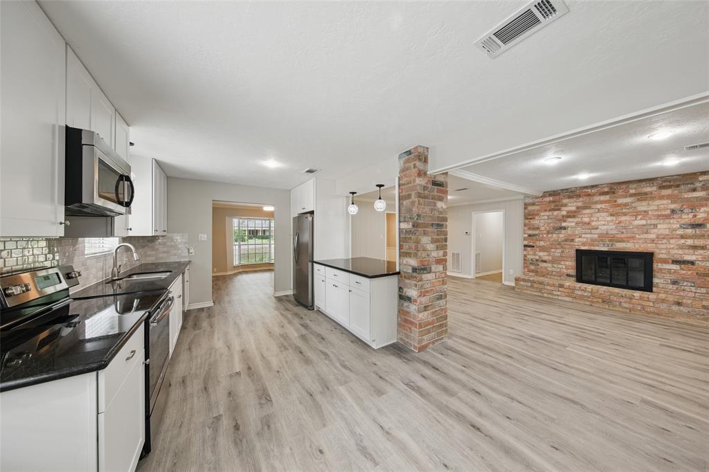26707 Maplewood Drive