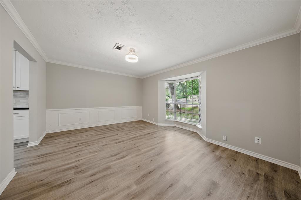 26707 Maplewood Drive