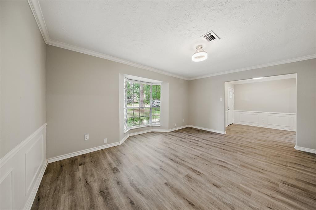 26707 Maplewood Drive
