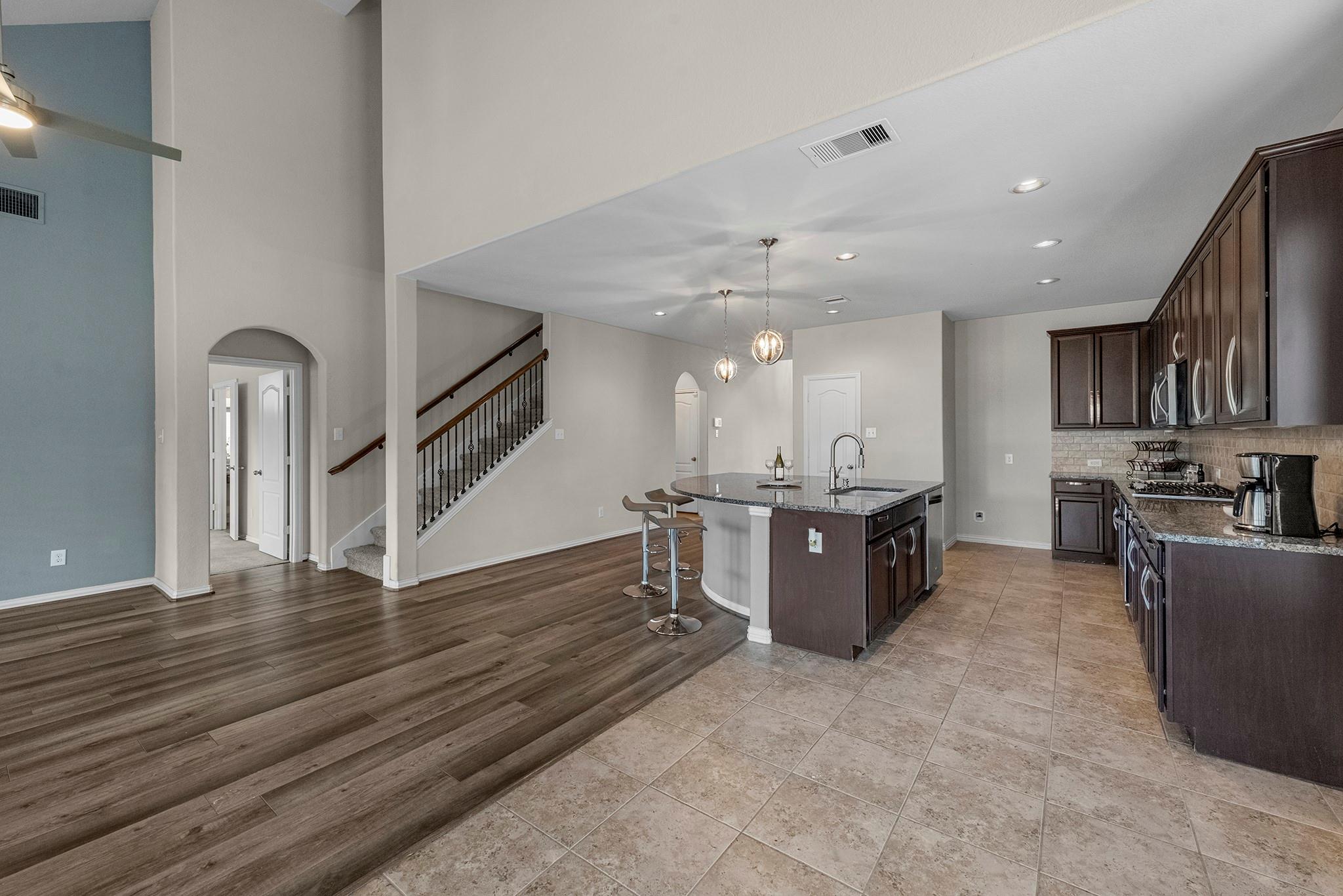 9006 Lacombe Lane