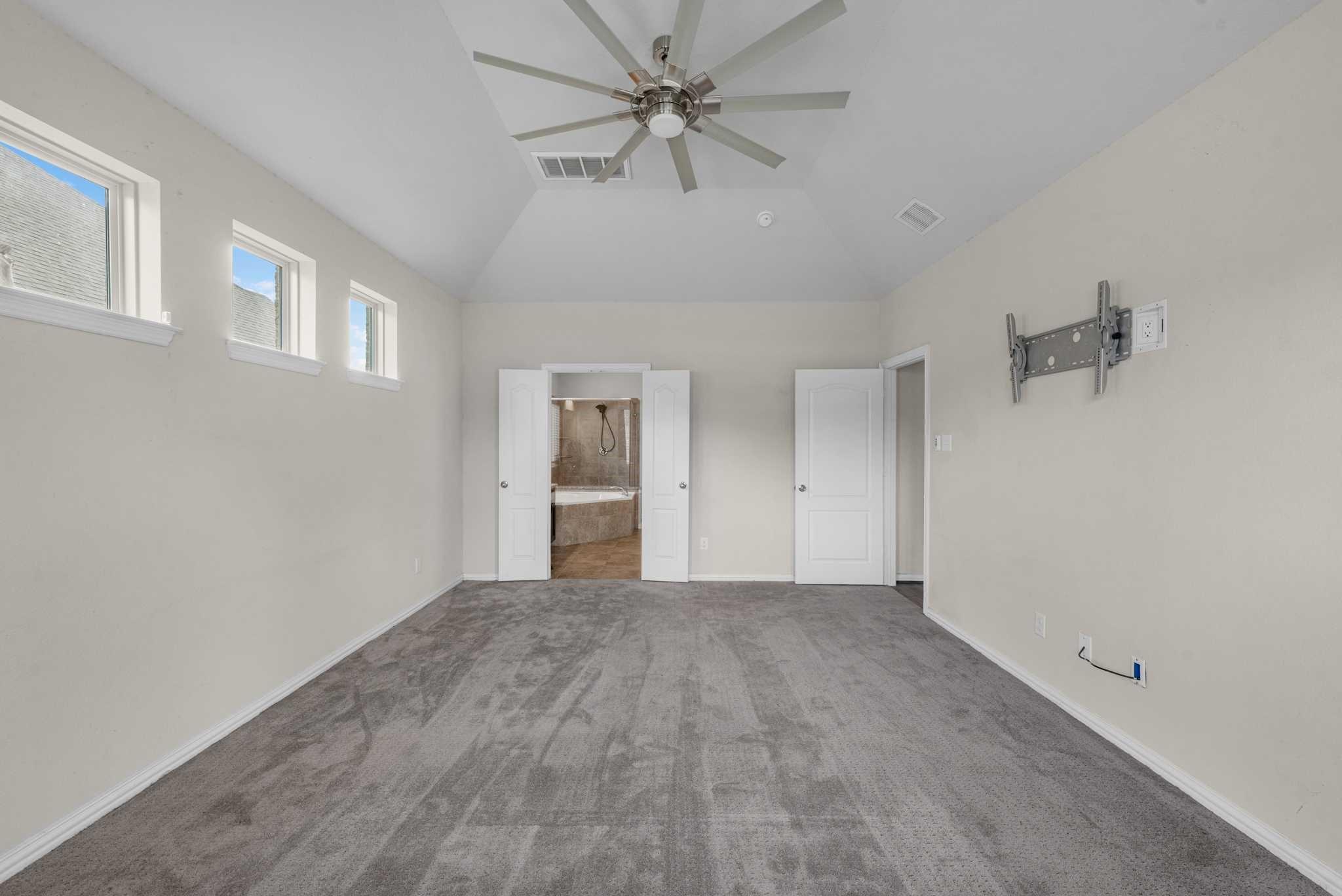 9006 Lacombe Lane