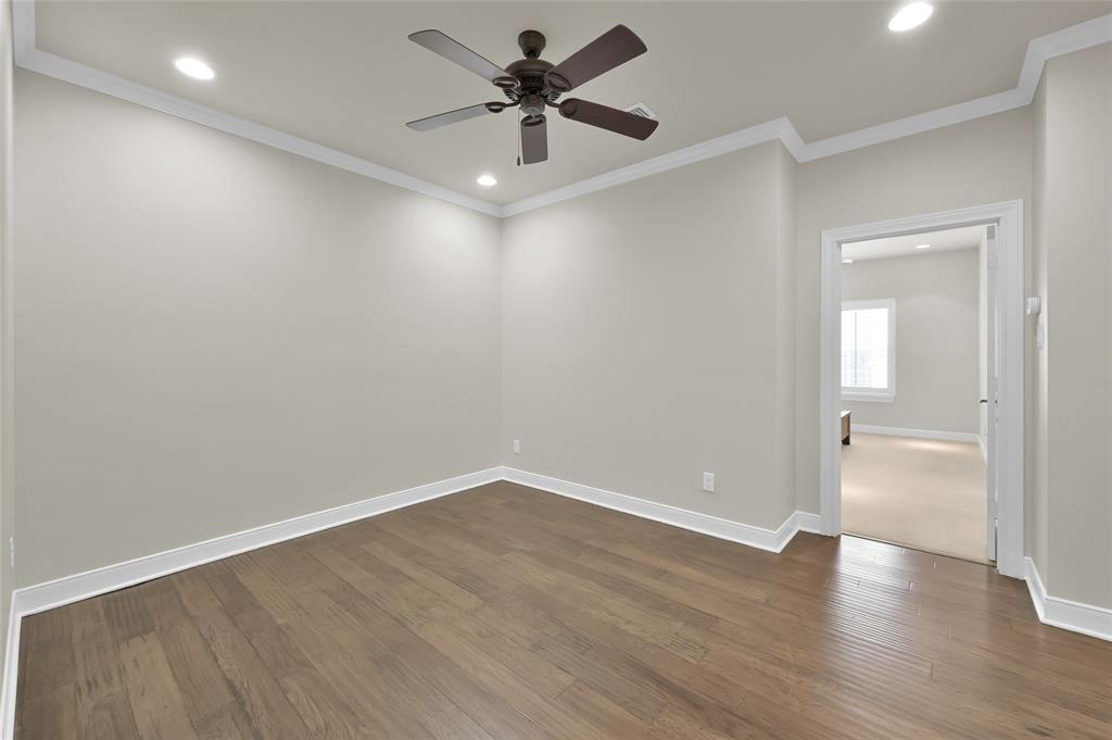 2600 Admiralty Bend Lane