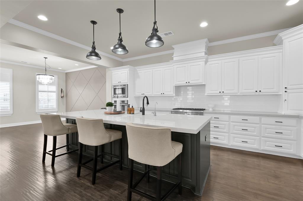 2600 Admiralty Bend Lane