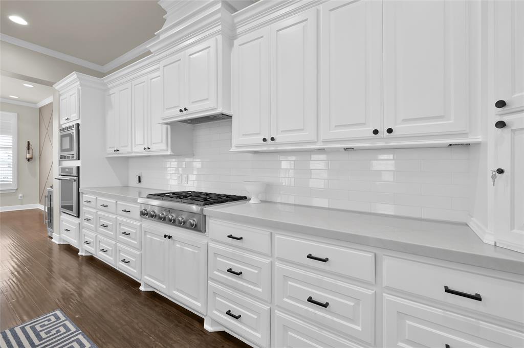 2600 Admiralty Bend Lane
