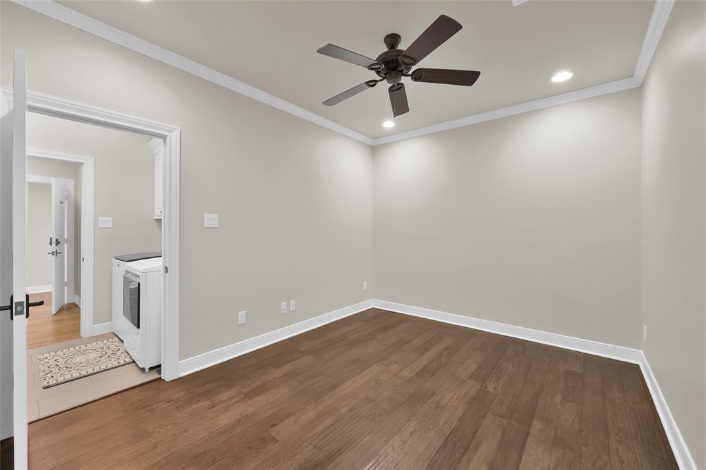 2600 Admiralty Bend Lane
