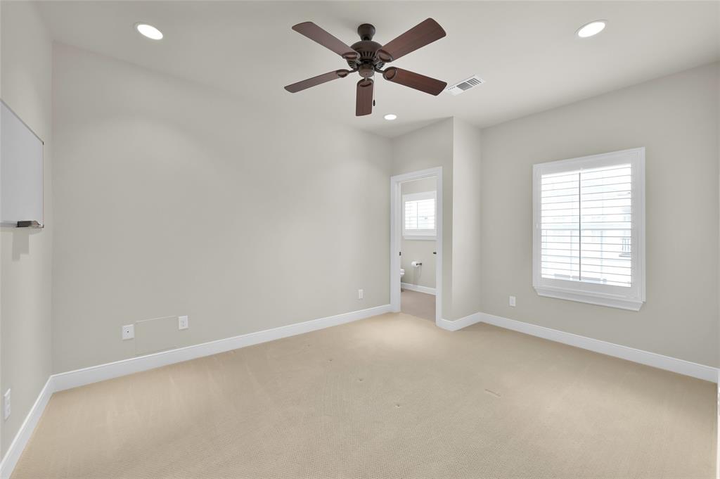 2600 Admiralty Bend Lane