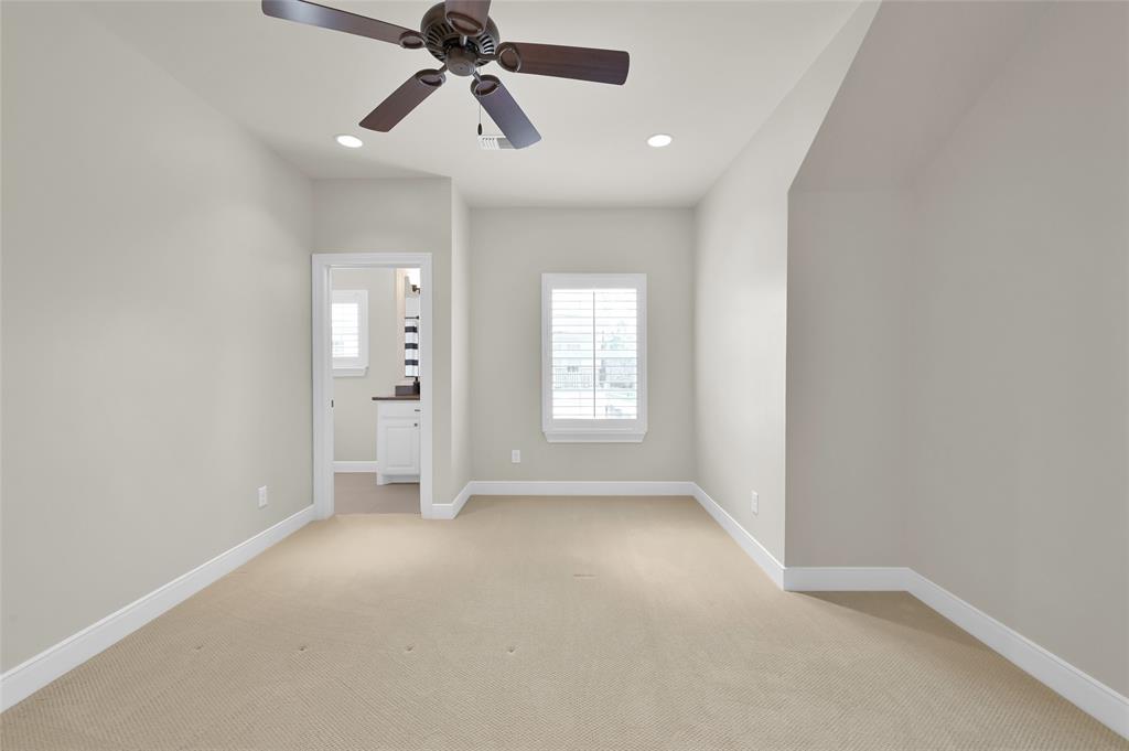 2600 Admiralty Bend Lane
