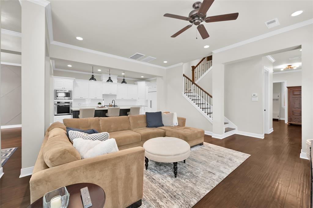 2600 Admiralty Bend Lane