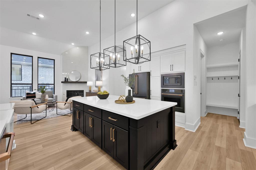 216 S Empress Green Place