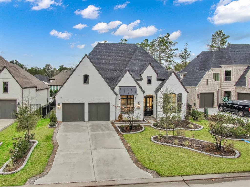 216 S Empress Green Place