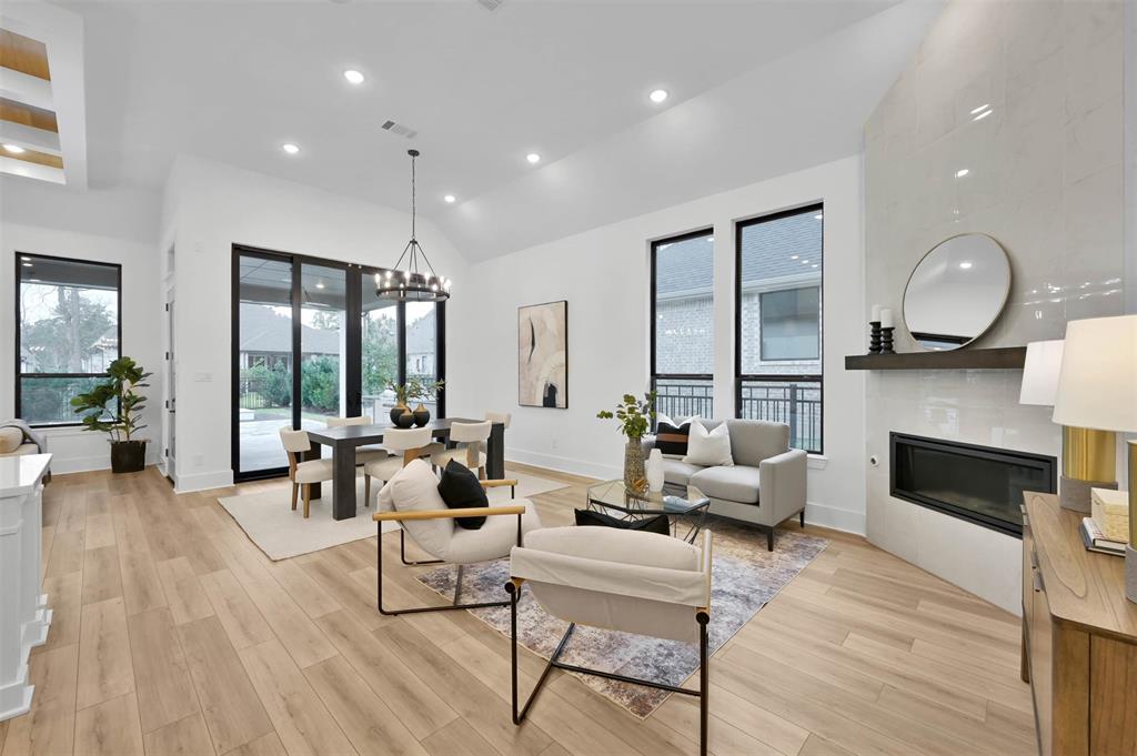 216 S Empress Green Place