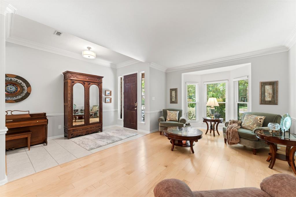 154 W Bristol Oak Circle