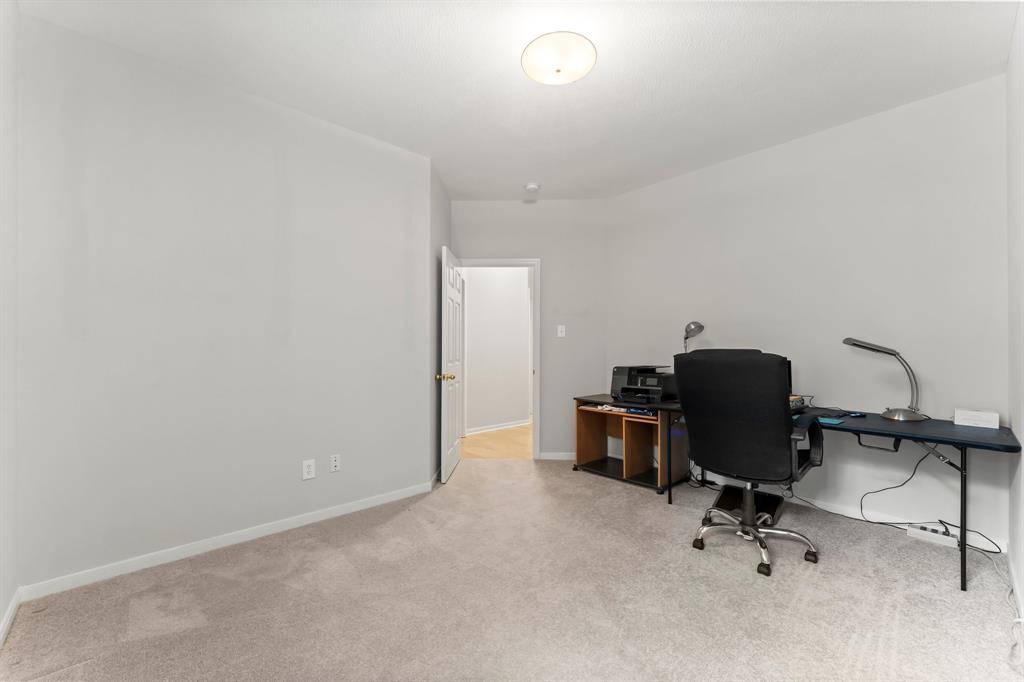 154 W Bristol Oak Circle