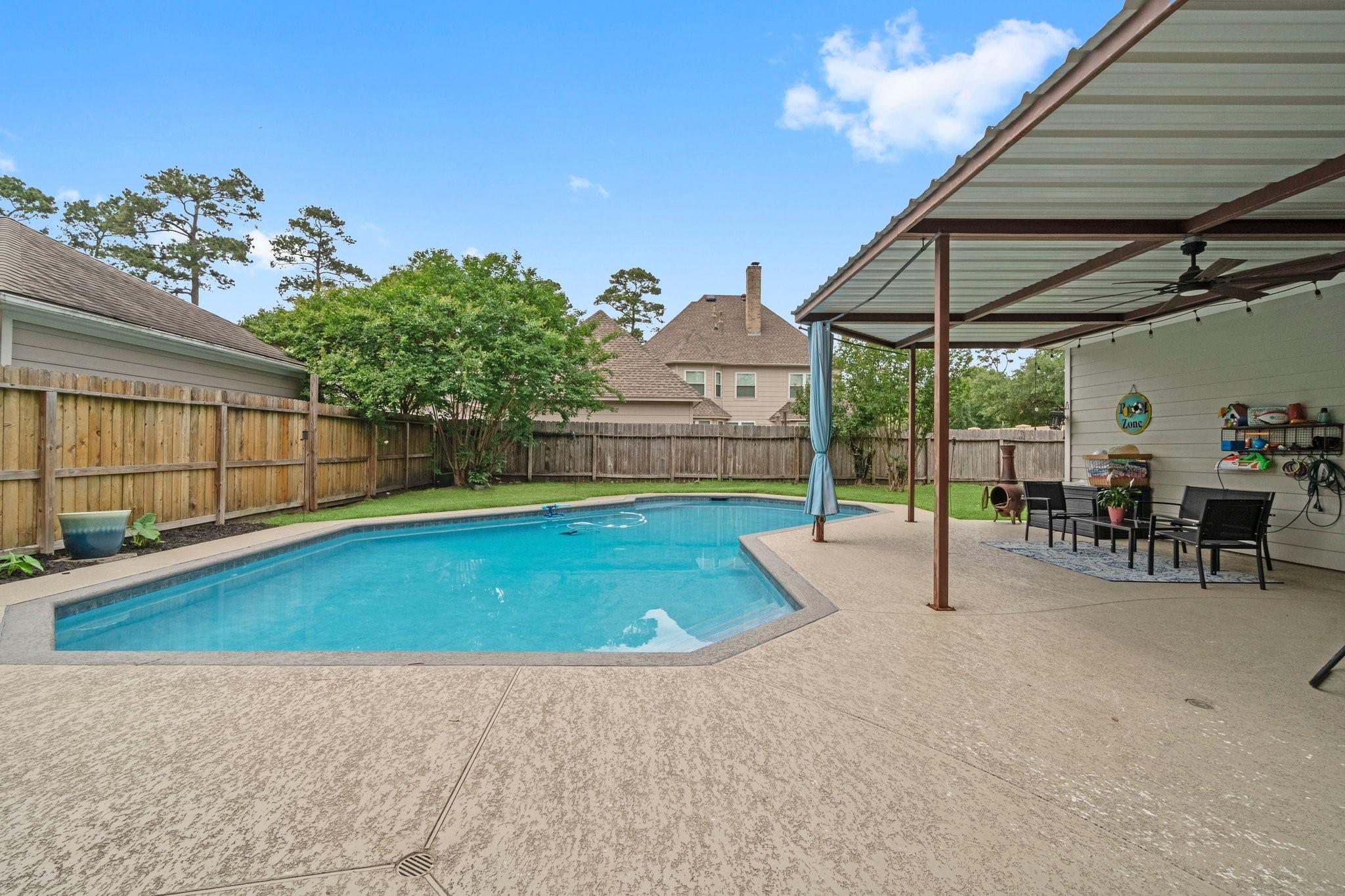 6047 Oak Creek Lane