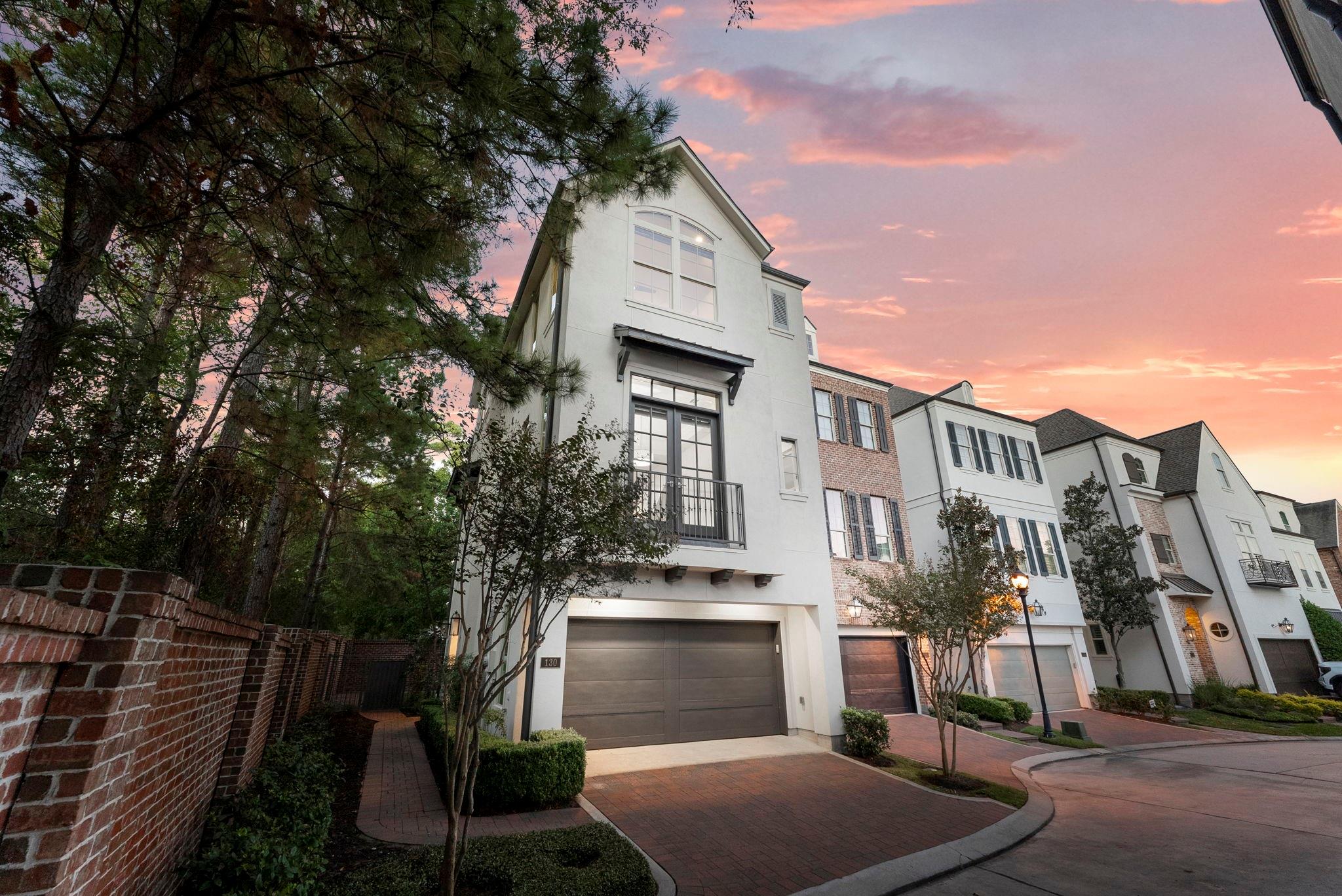 130 Gateway Park Place