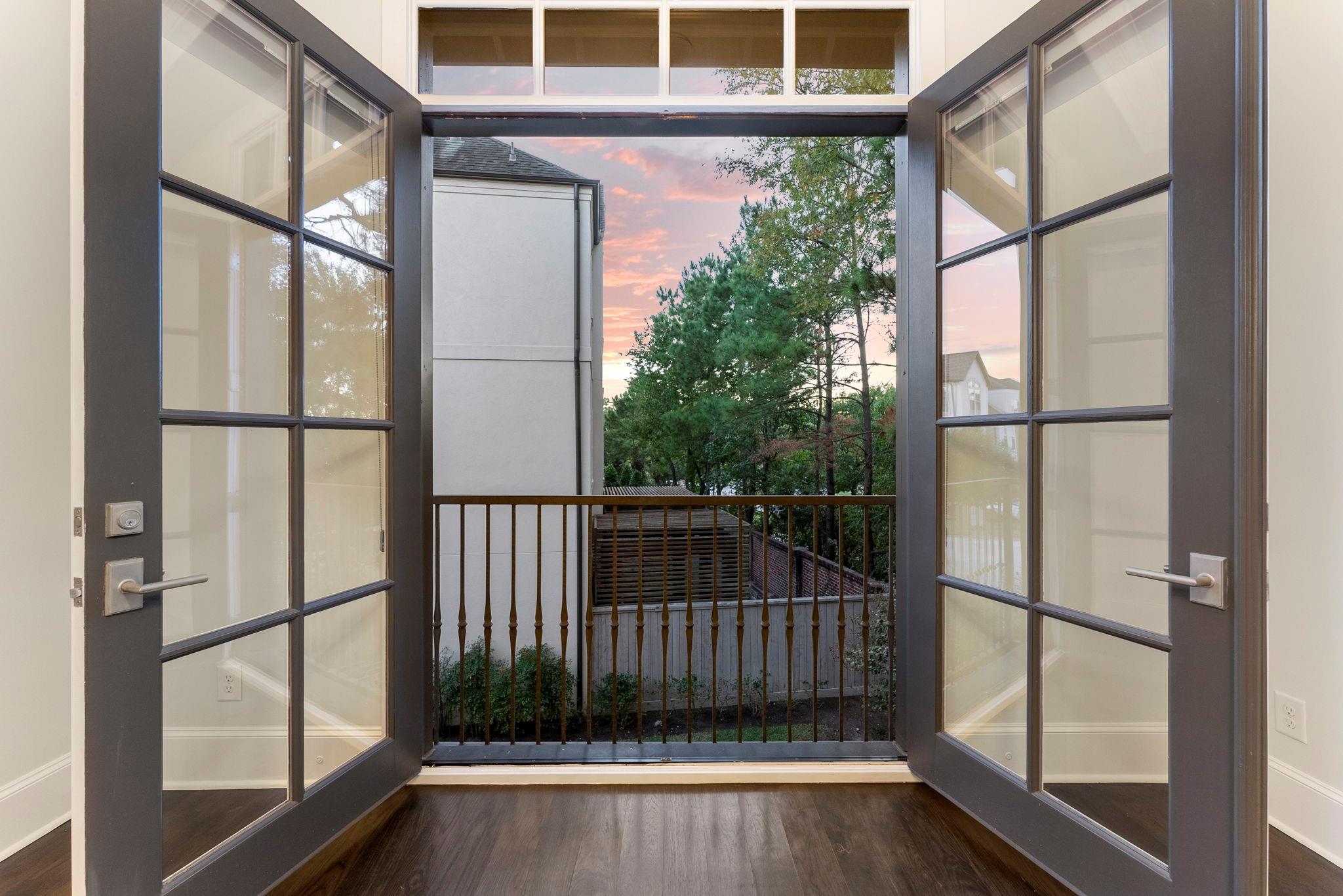 130 Gateway Park Place
