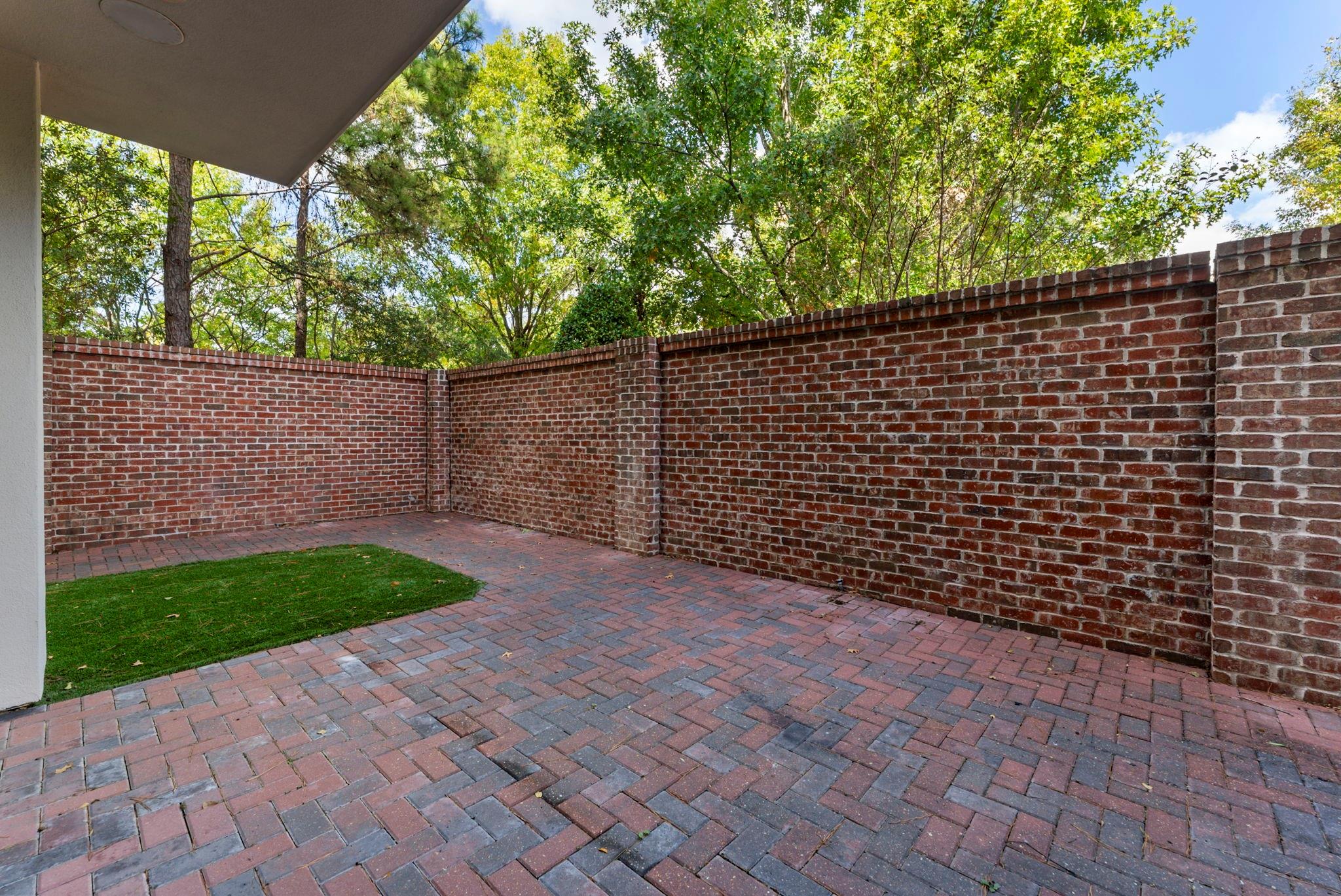 130 Gateway Park Place