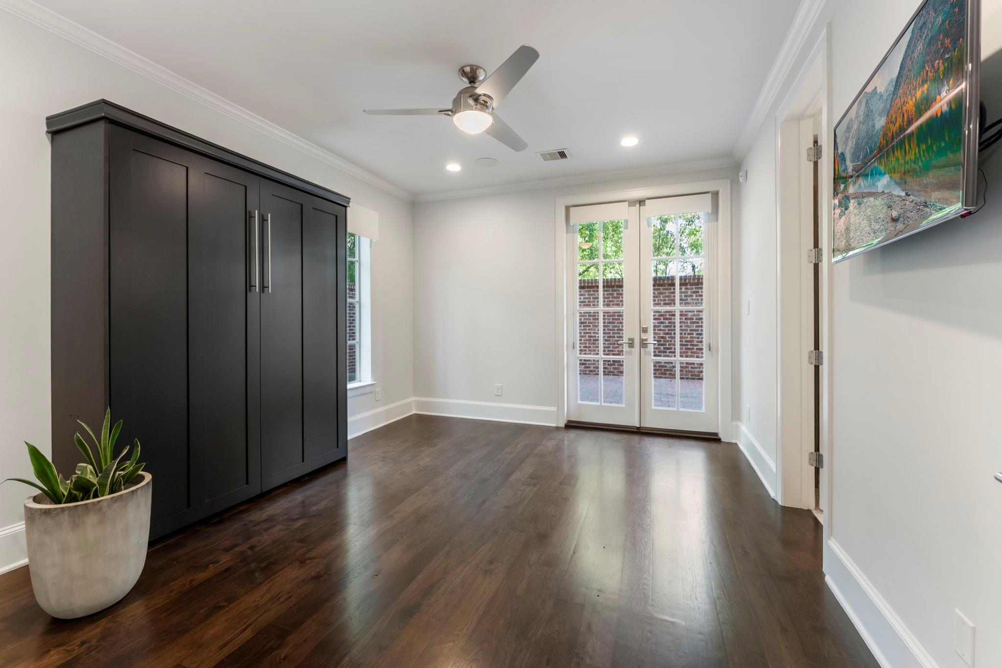 130 Gateway Park Place